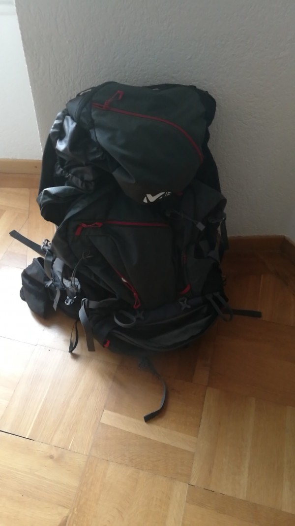 Sac de marche 40l + 20l (sur-poche supérieur)