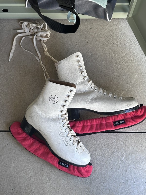 Patins à glace artistique T.37