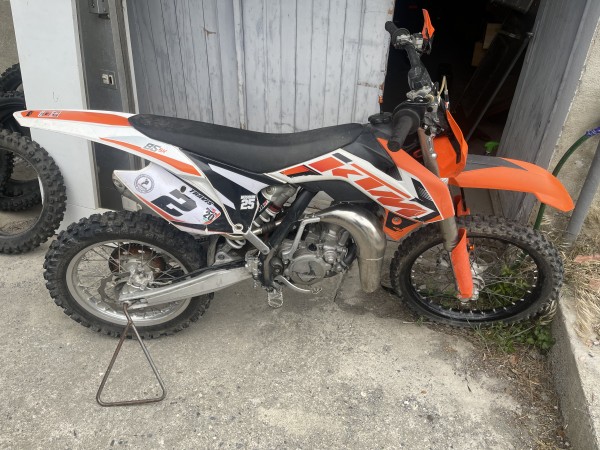 Motocross ktm 85