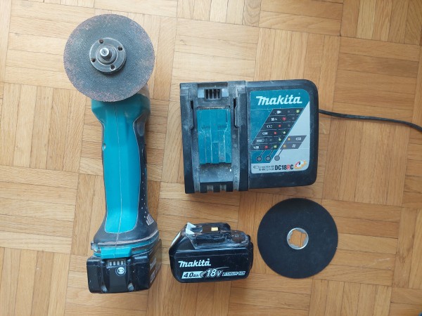 Disqueuse / Meuleuse Angle Grinder