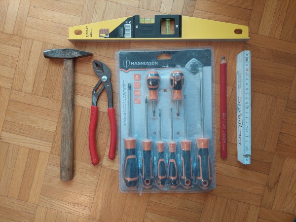 Kit instalation de tableaux / Kit for paintings instalation