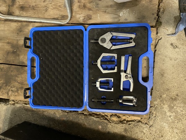 Mallette arraches rotules