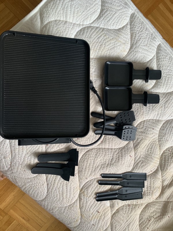 Four raclette NOVIS Classic 4