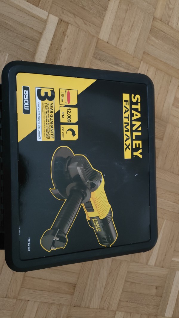 Meuleuse d'angle Stanley 850W